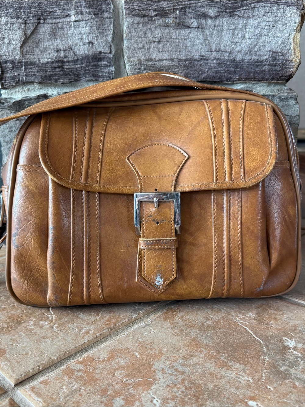 American Tourister Tan Leather Travel Shoulder Bag/ tote/ small duffel